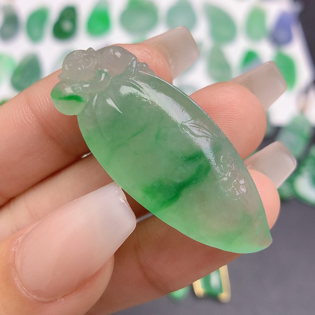 定制翡翠未镶嵌福瓜