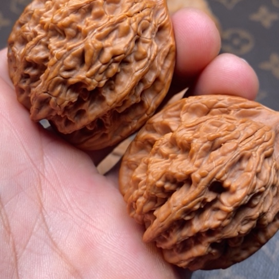 文玩核桃把件路***.虎头