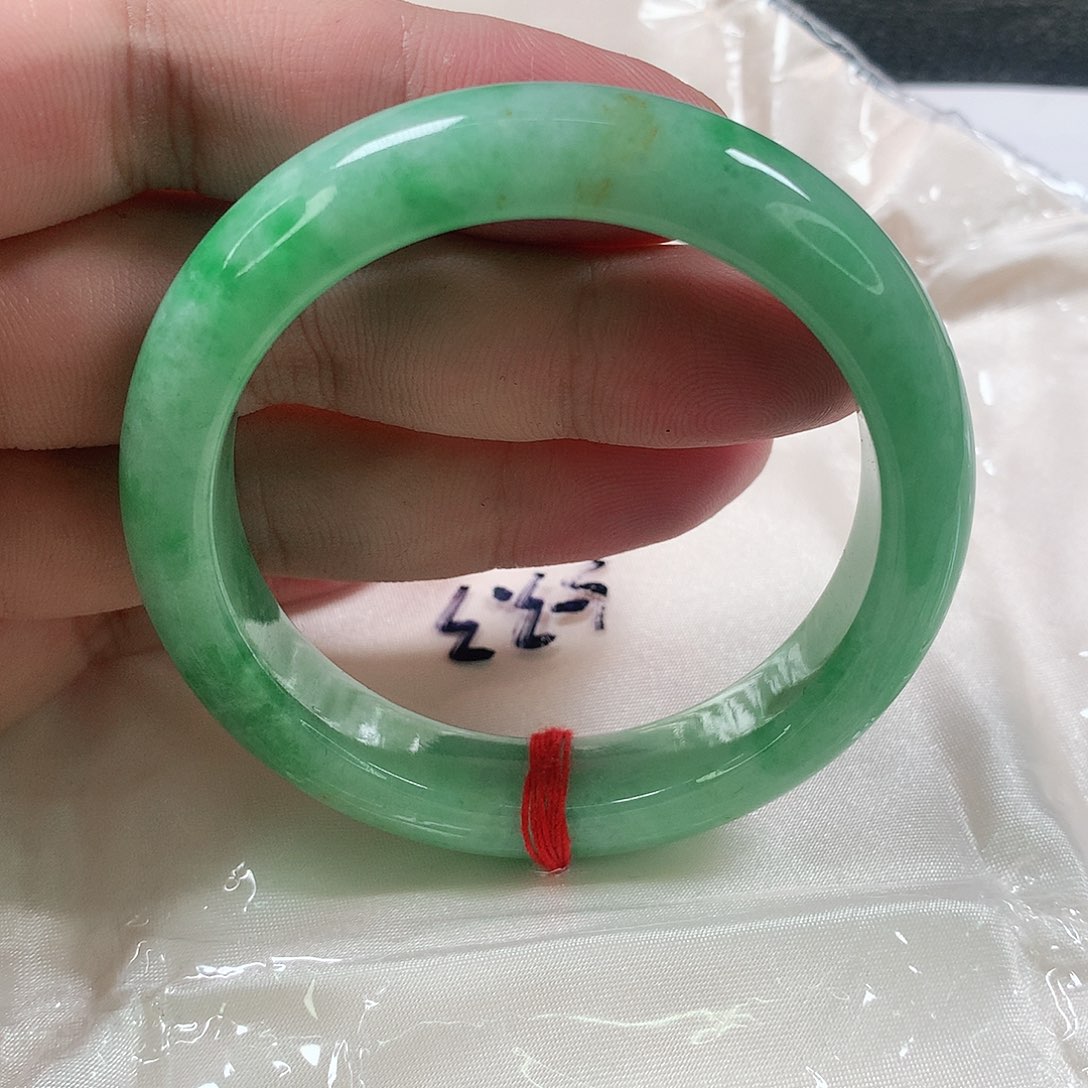 未镶嵌手镯翡翠323号