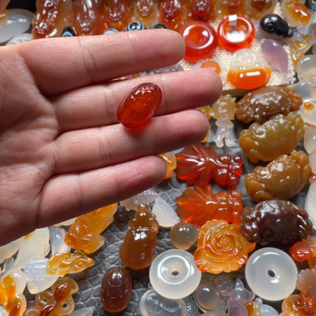 玛瑙/玉髓颈饰未镶嵌我