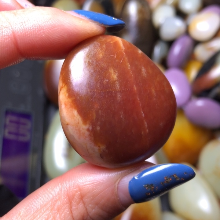 和田玉（翠青玉）未镶嵌珠宝奇石