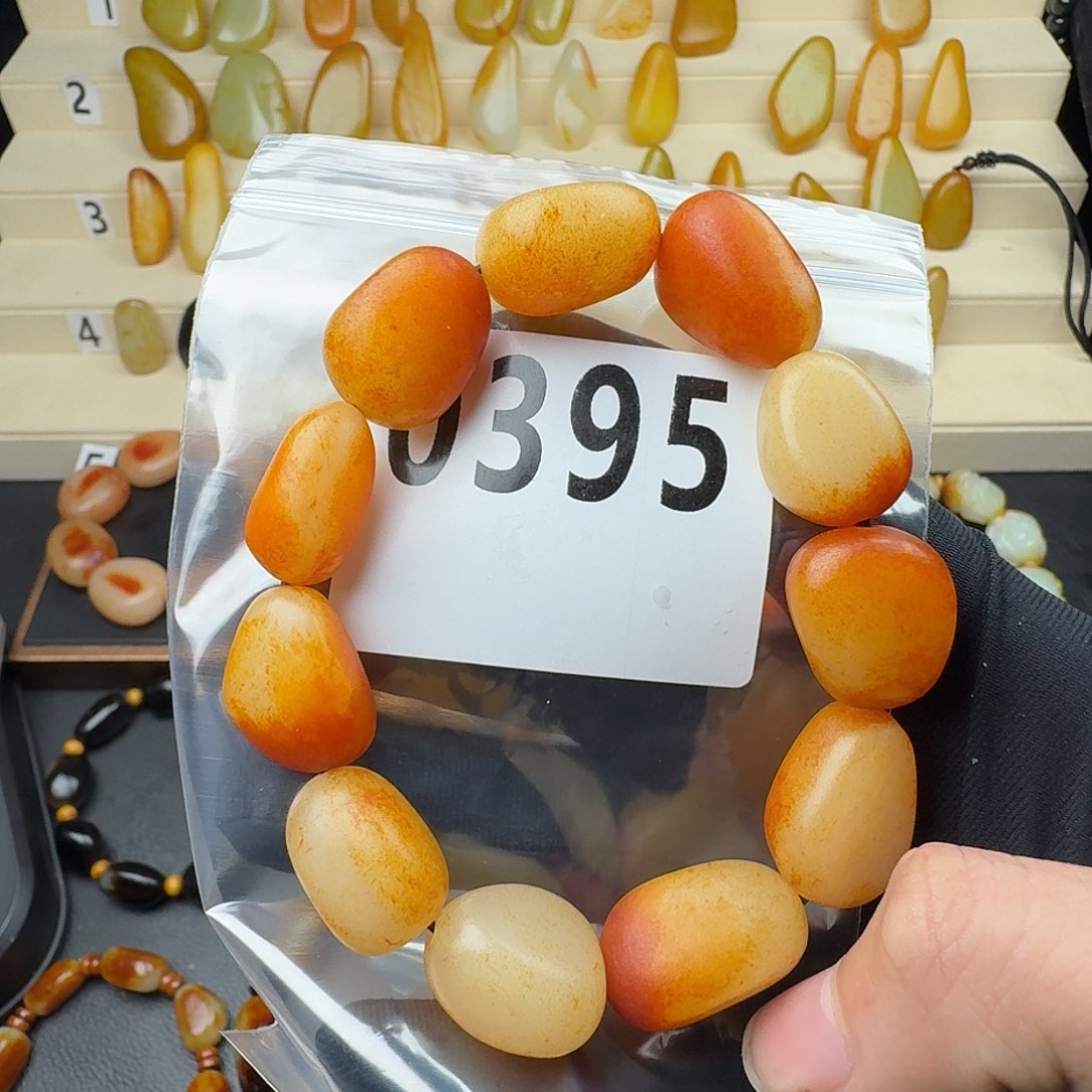 和田玉手串未镶嵌?****?