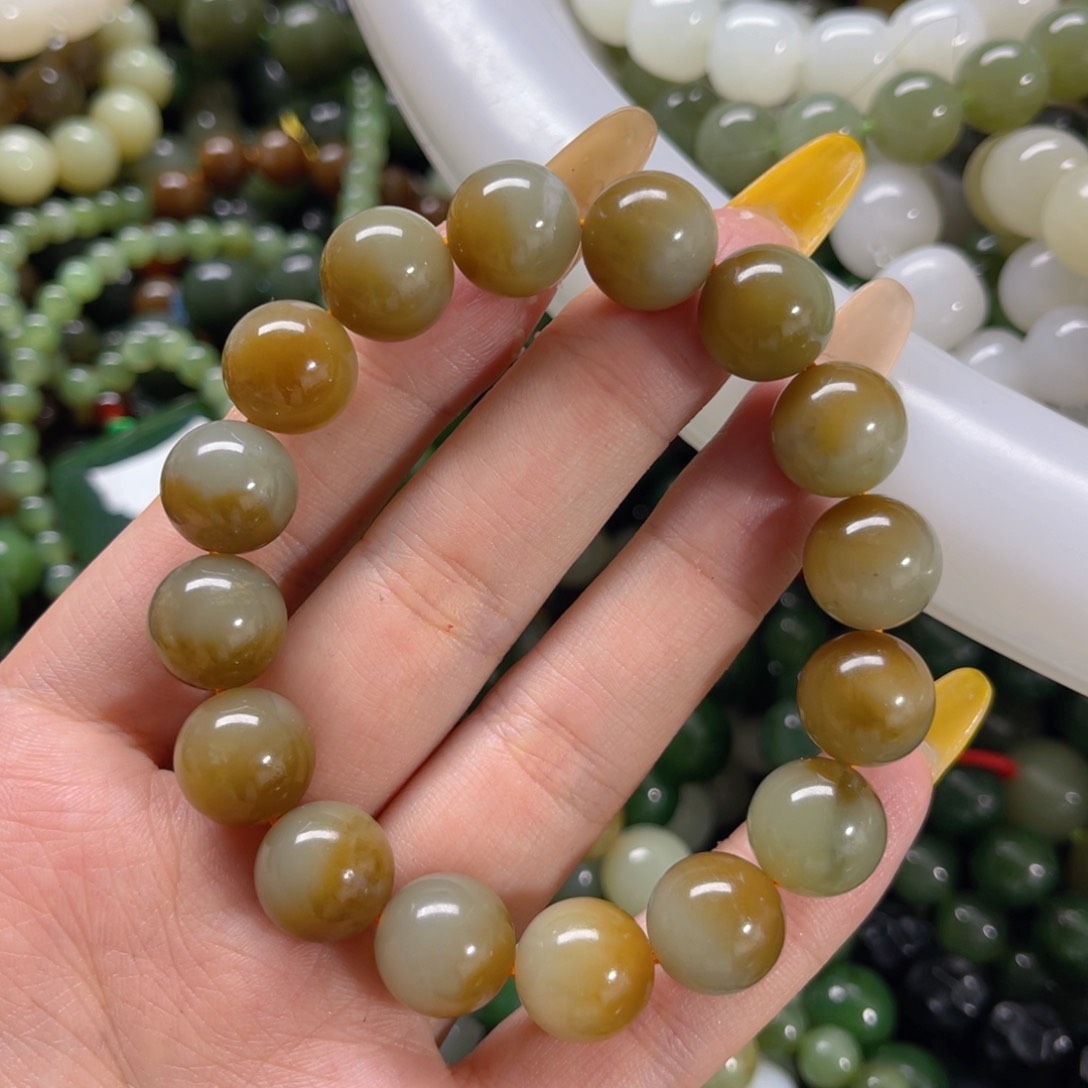 手串未镶嵌和田玉