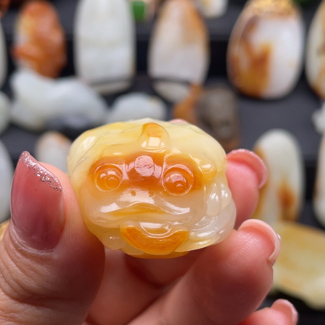 和田玉未镶嵌颈饰海