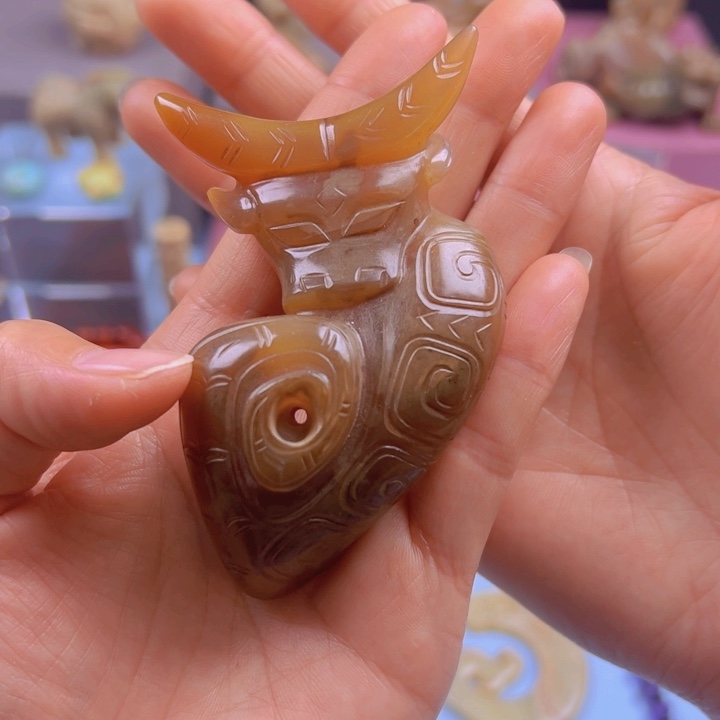 和田玉（糖玉）未镶嵌挂件高*