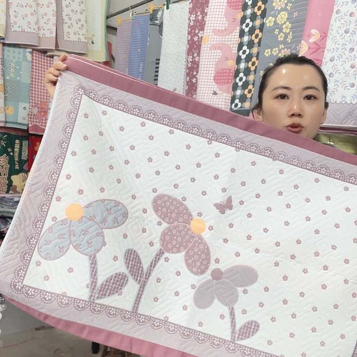 棉特价酒红色椰子树