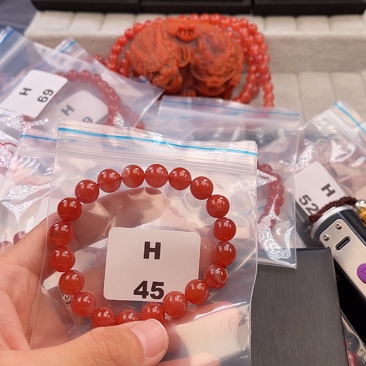 南红玛瑙未镶嵌多样性发货默认微瑕称重10mm