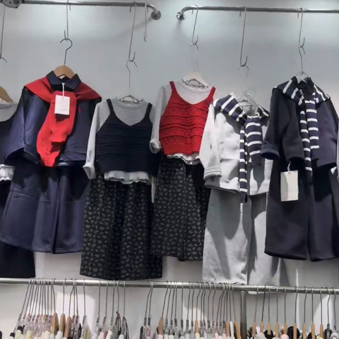 2025男孩女孩秋季新品高品质跑量扣号链接