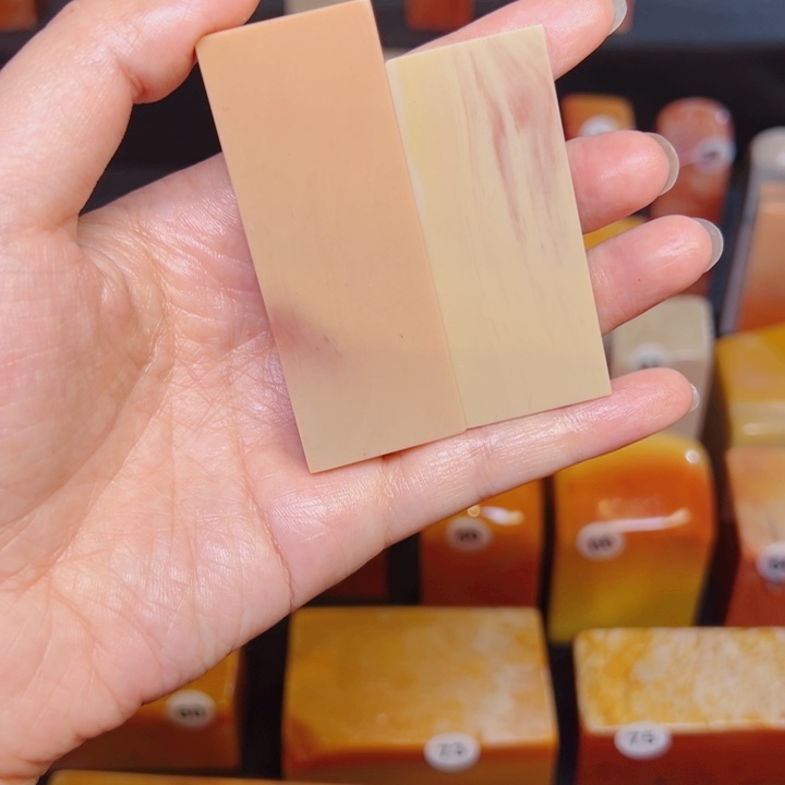 连****老挝石老挝精品素章