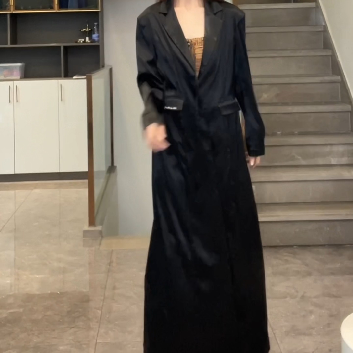 秋冬新款高级缎面显瘦超长西装风衣