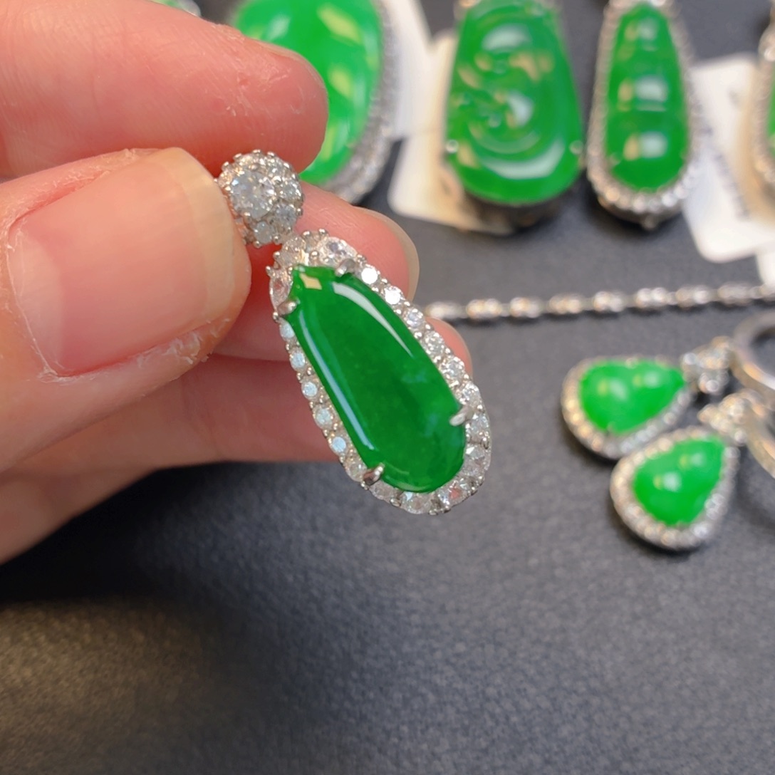 翡翠银S925镶嵌吊坠(不含链)