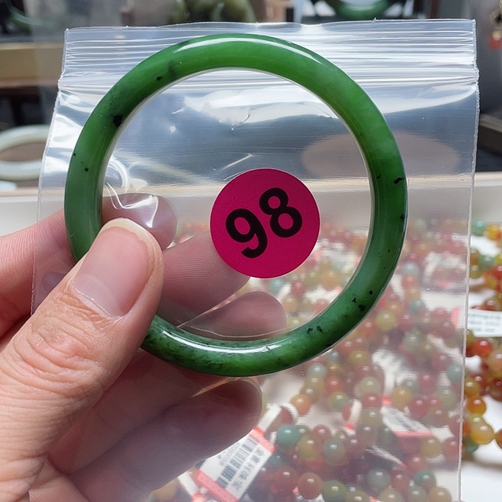 白玉菩提吊坠电**片吊坠