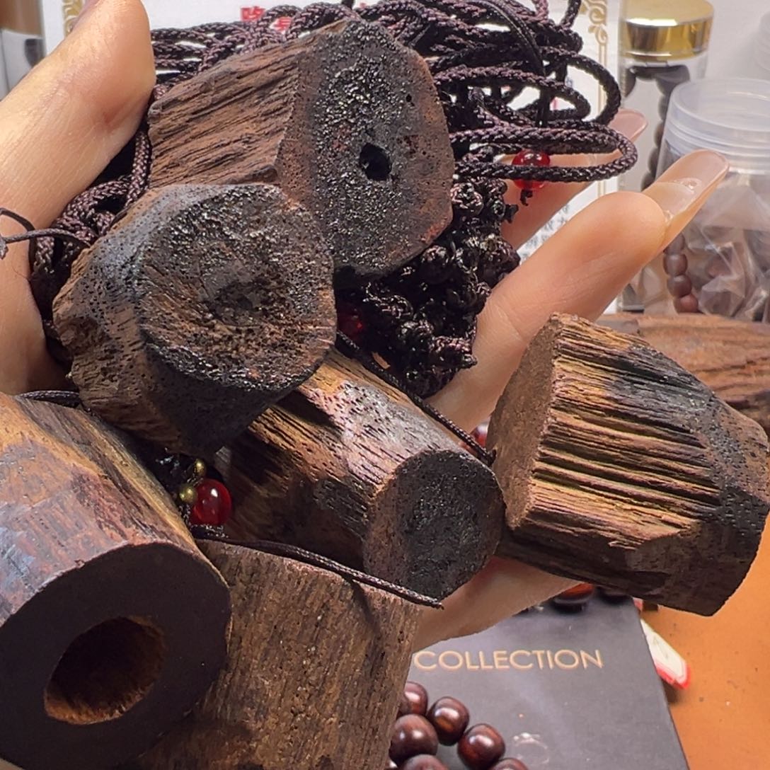 降真香缅甸小叶降真香原木吊坠