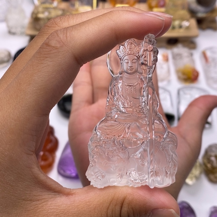 未镶嵌颈饰水晶梦*？定制