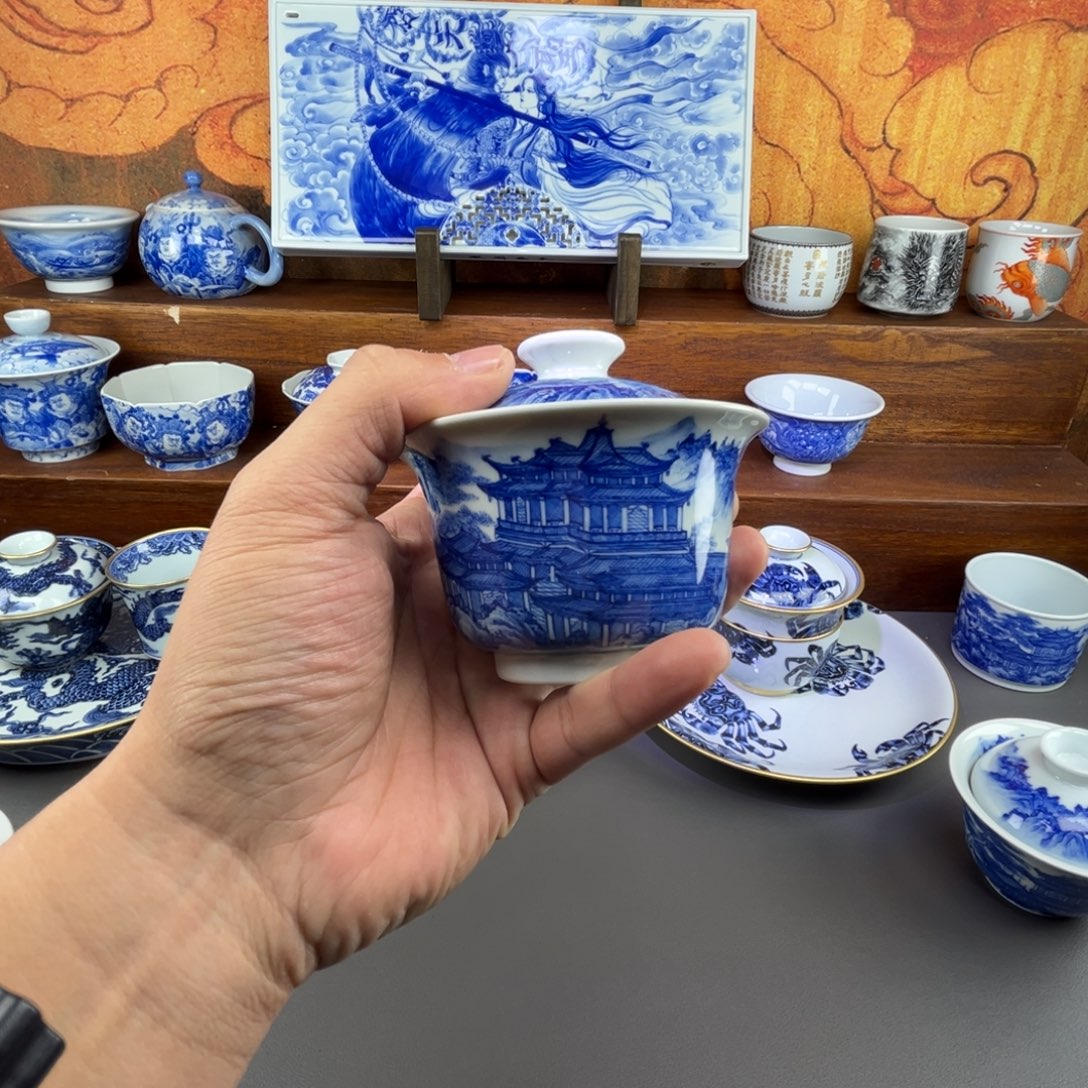 軍***，陶摆件手工手绘微瑕