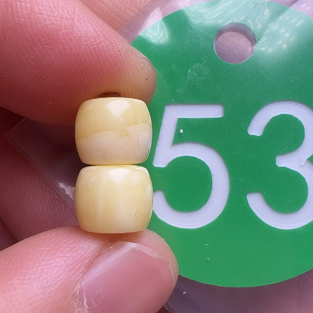 蜜蜡未镶嵌珠宝奇石8m m