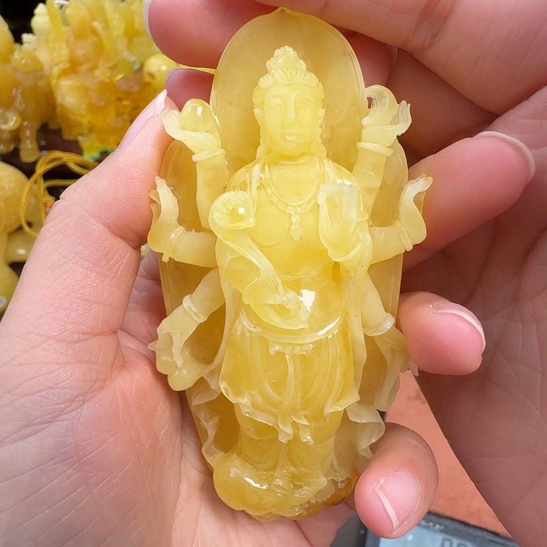 蜜蜡未镶嵌珠宝奇石