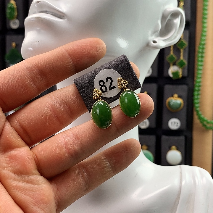 和田玉耳饰18K金镶嵌