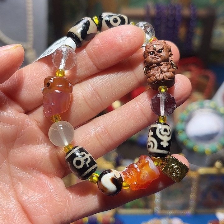 白玉菩提吊坠财富