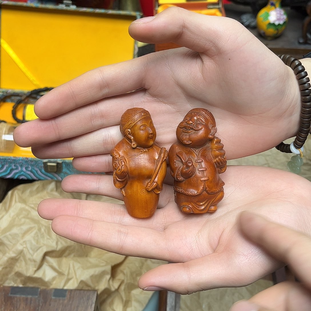 大叶紫檀（黑酸枝木类）