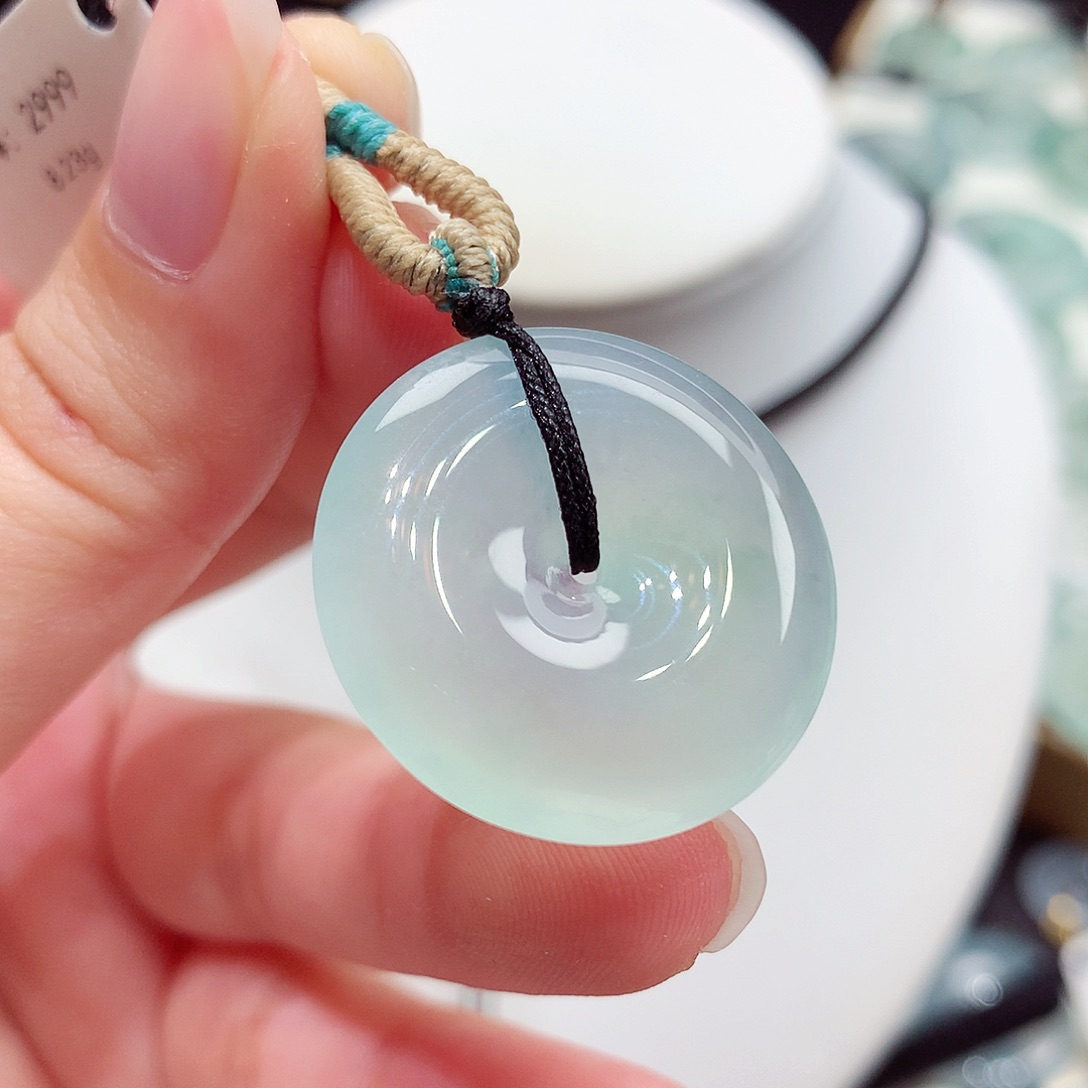 颈饰未镶嵌翡翠翡翠31，25.6/4.8