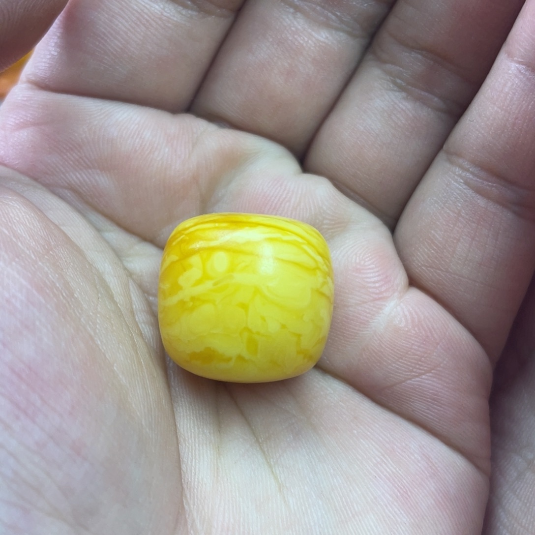 蜜蜡未镶嵌吊坠(不含链)