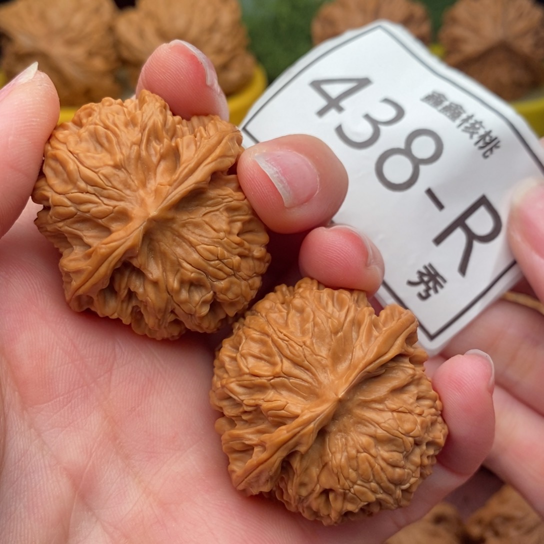 文玩核桃把件苹果园37