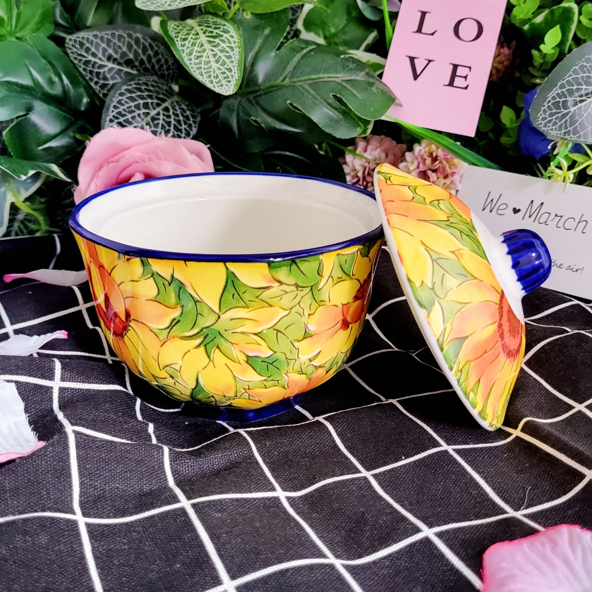 4.8英寸向日葵玲珑炖盅釉下彩高颜值陶瓷日常碗（偶有瑕疵）