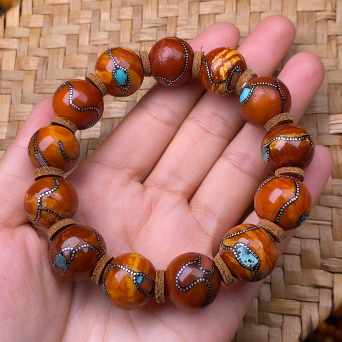 蜜蜡裸石未镶嵌蜜蜡