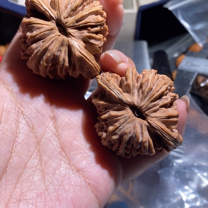 黑***伙文玩核桃把件楼子小黄