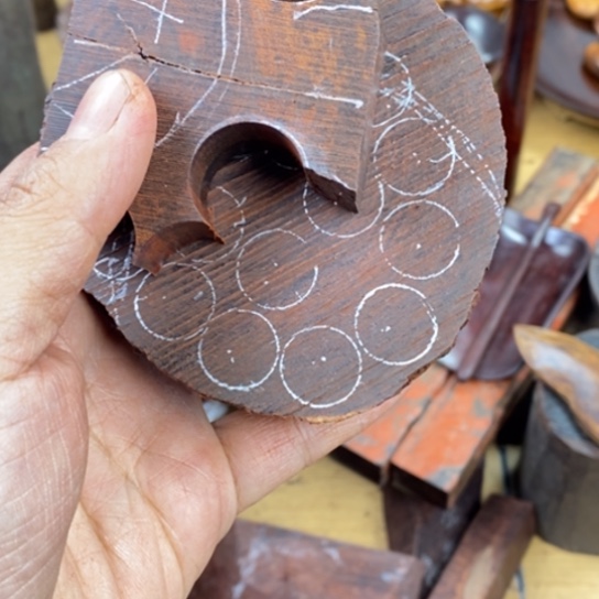 一***中大叶紫檀（黑酸枝木类）印度小叶紫檀木