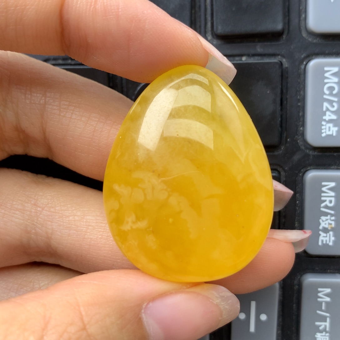 琥珀未镶嵌珠宝奇石35m27m13m
