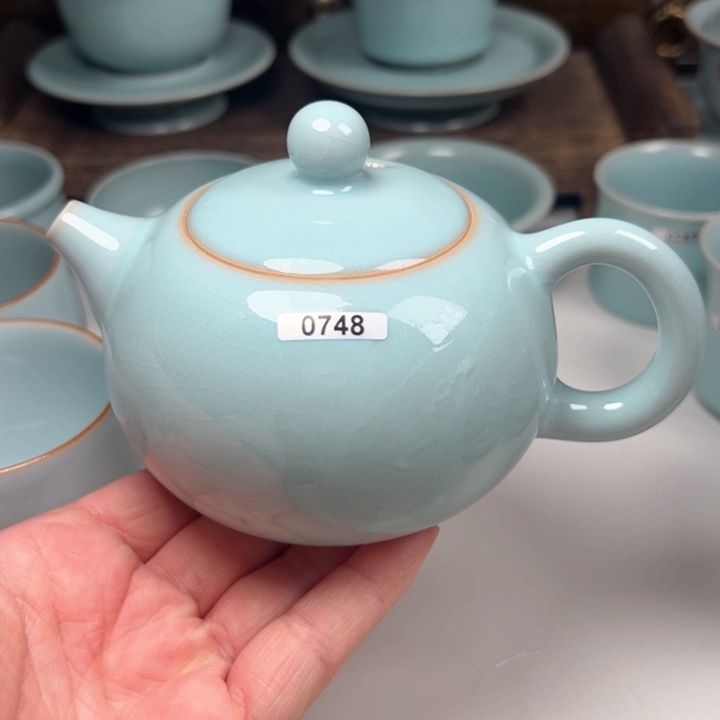 瓷片水****焰微瑕哈哈哈哈哈哈哈哈