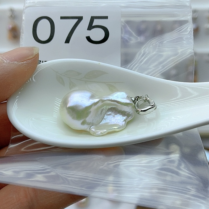 淡水珍珠颈饰银S925镶嵌