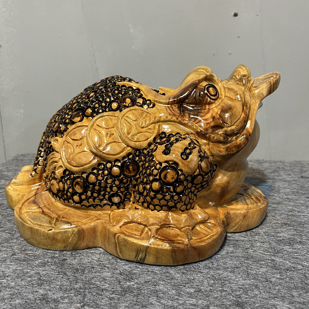 香樟木手工金蟾摆件  26-22-15