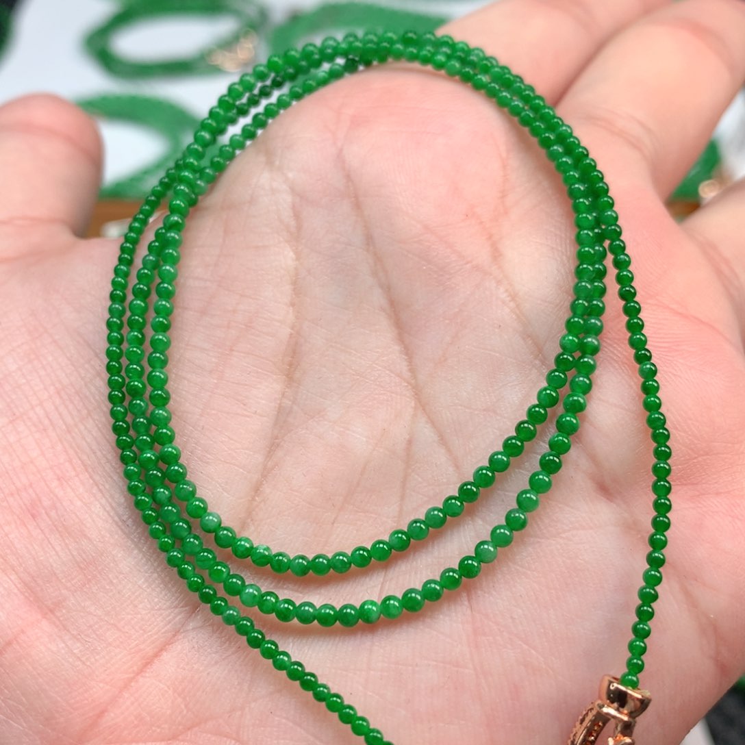 翡翠手链未镶嵌翡翠