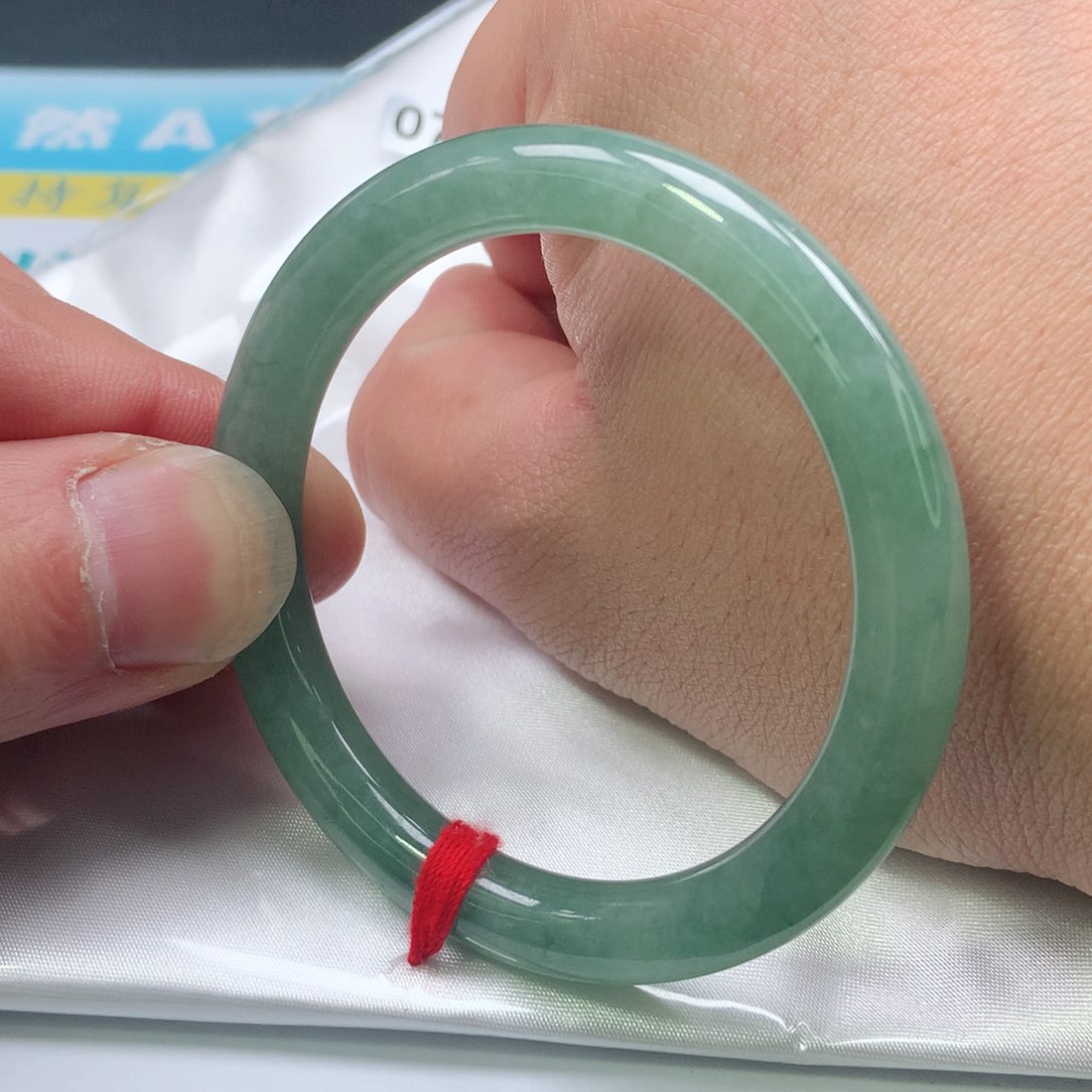 翡翠手镯未镶嵌0759号