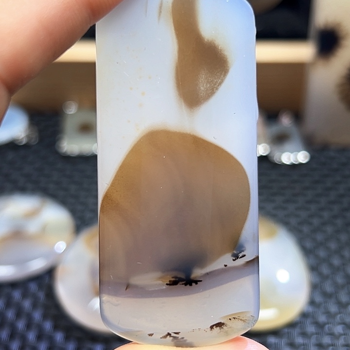 玛瑙/玉髓未镶嵌珠宝半成品