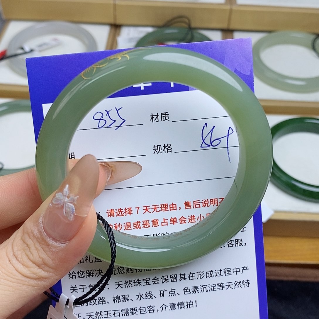 和田玉手镯未镶嵌QD