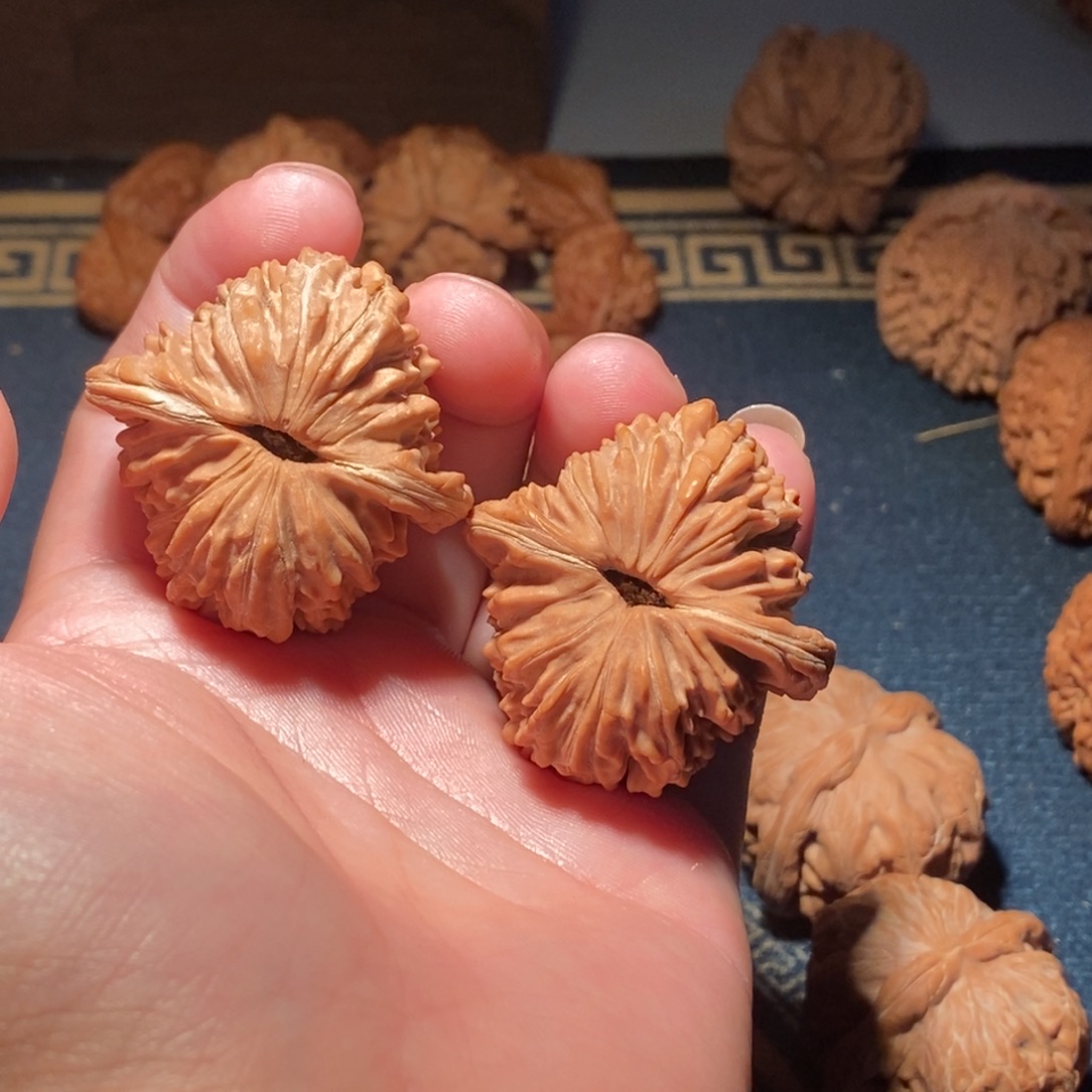 吊坠文玩核桃全品无修四座楼一对