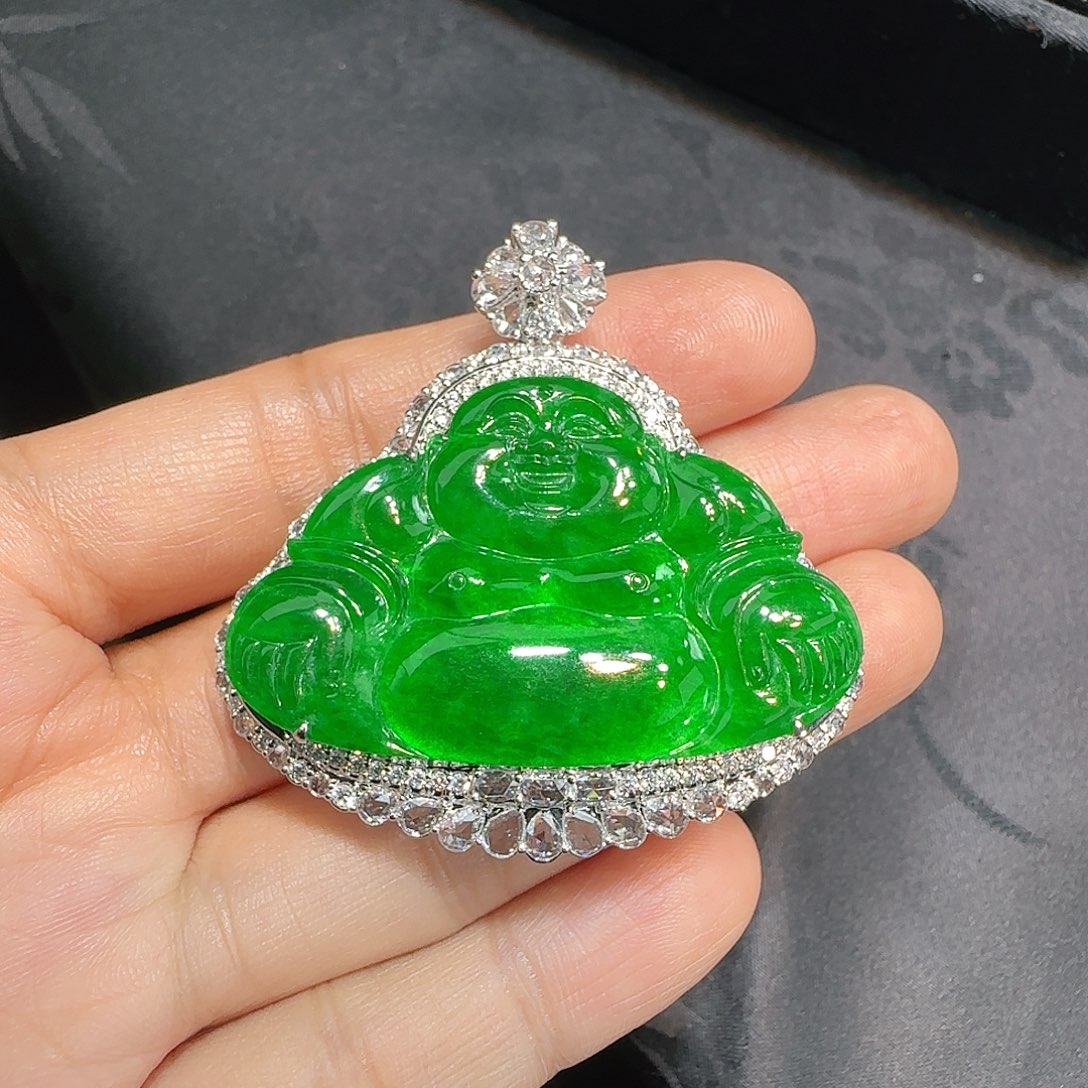 翡翠吊坠(不含链)18K金镶嵌