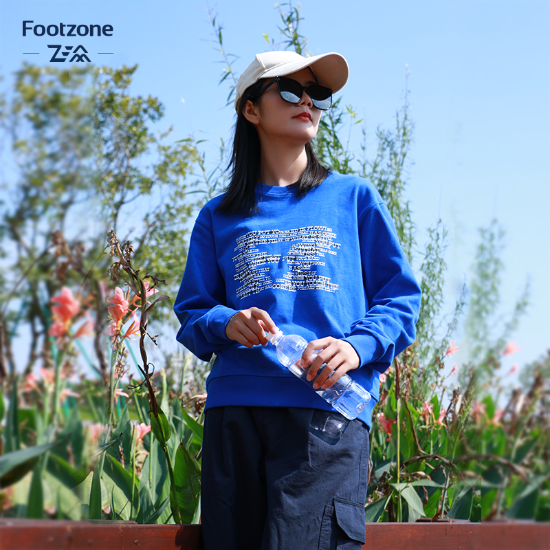 百搭圆领套头卫衣FZ图案线条英文休闲运动女款上衣FCE42A60233