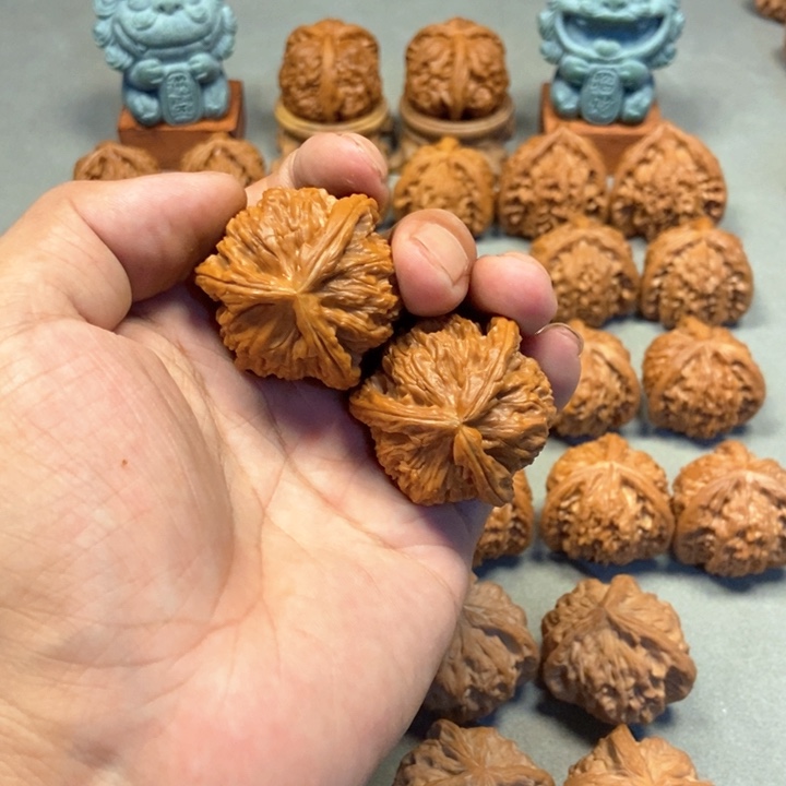 凭***玩吊坠文玩核桃白狮子