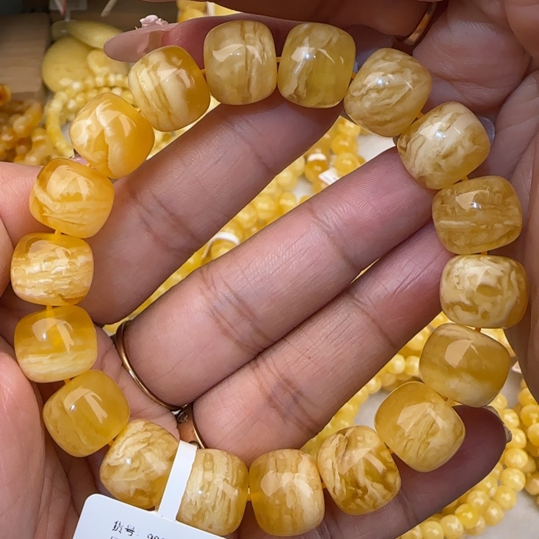 蜜蜡未镶嵌手链金白虎皮妖花老型手串