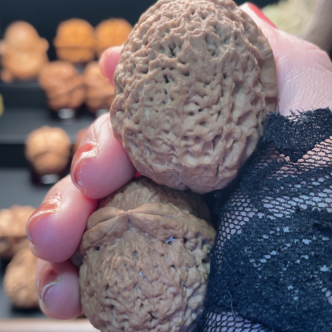 藤***玩文玩核桃吊坠罗汗头……