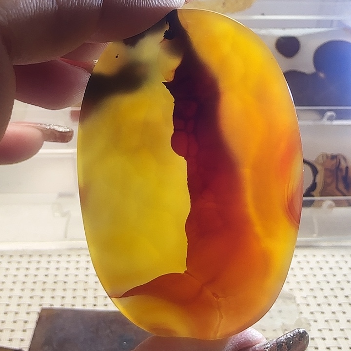 玛瑙/玉髓未镶嵌珠宝奇石