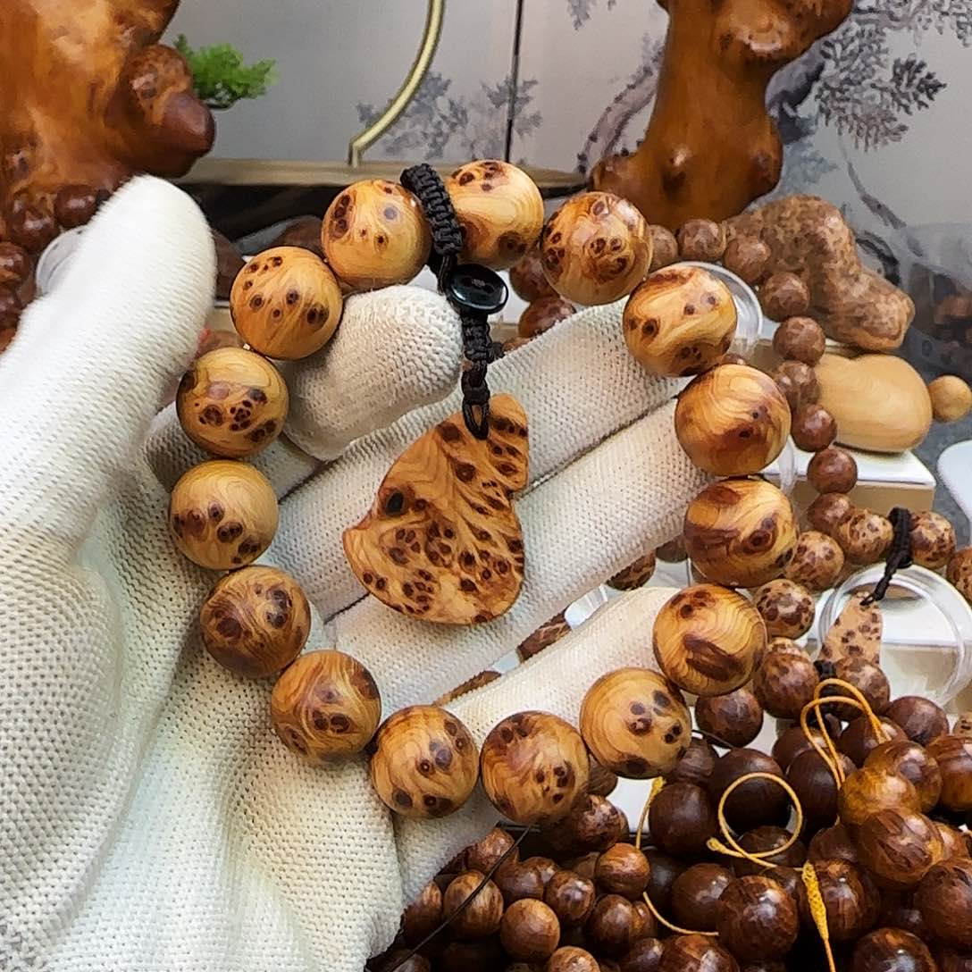 柏木无事牌太行崖柏1.5瘤疤