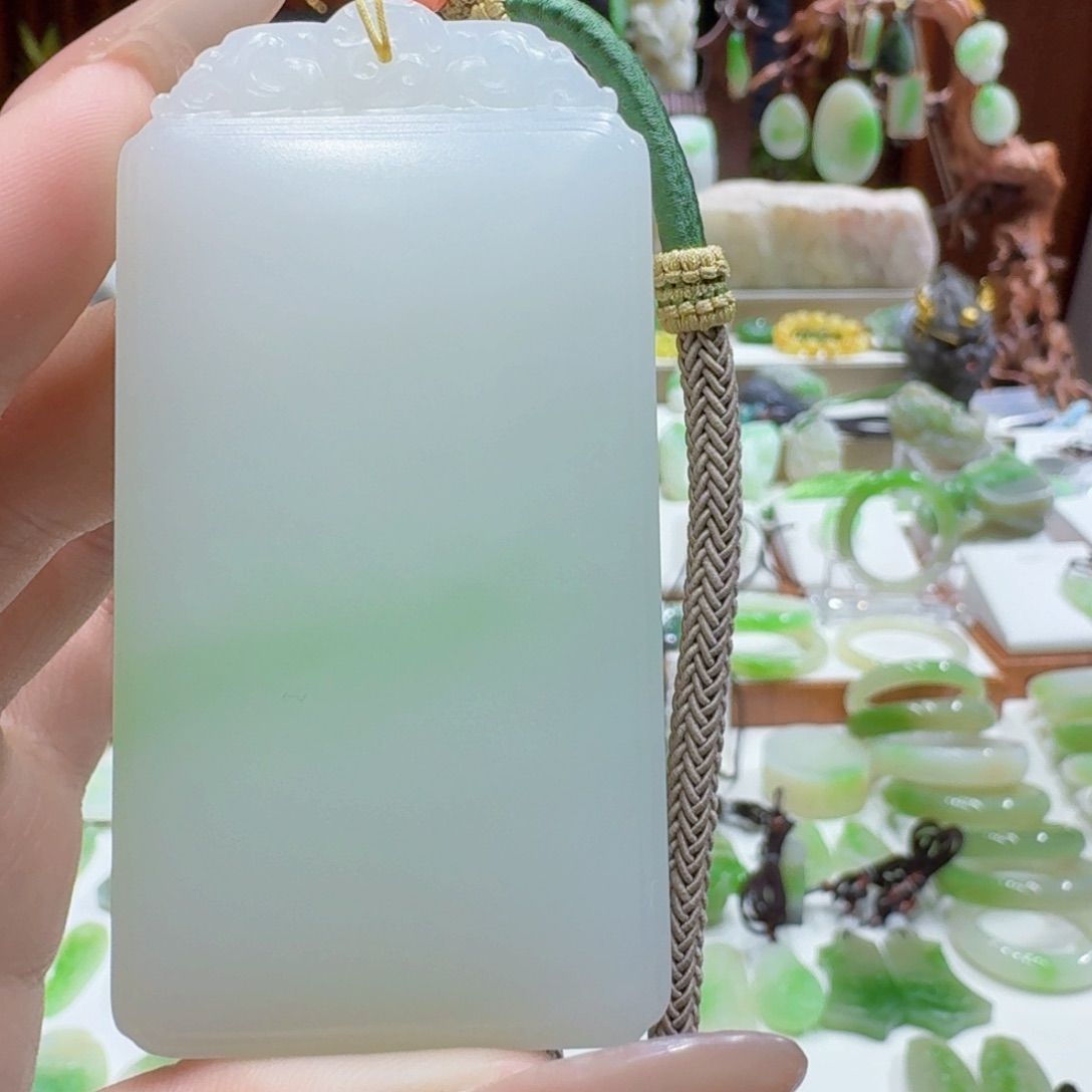 和田玉翠青无事牌未镶嵌