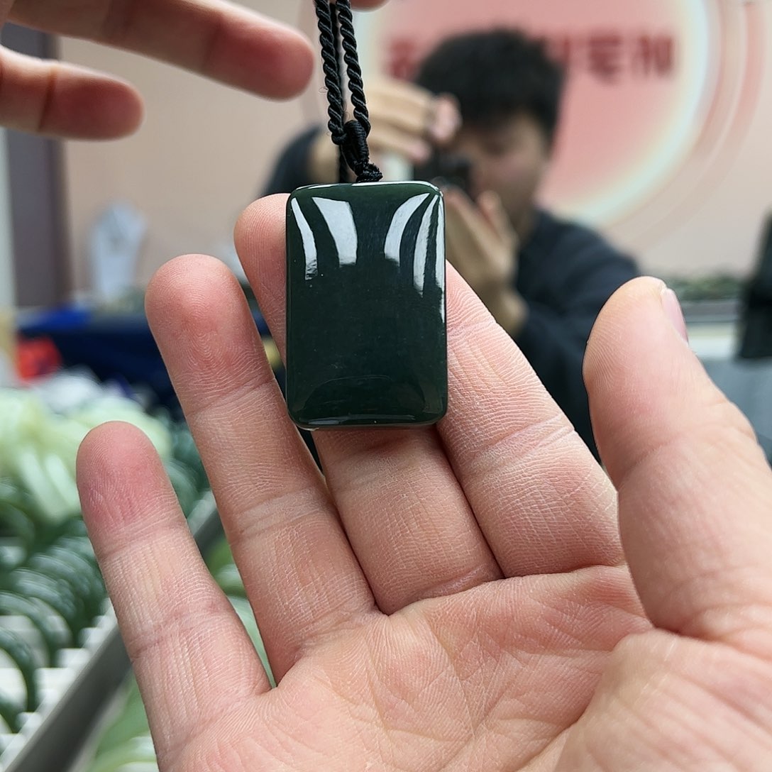 和田玉吊坠(不含链)未镶嵌