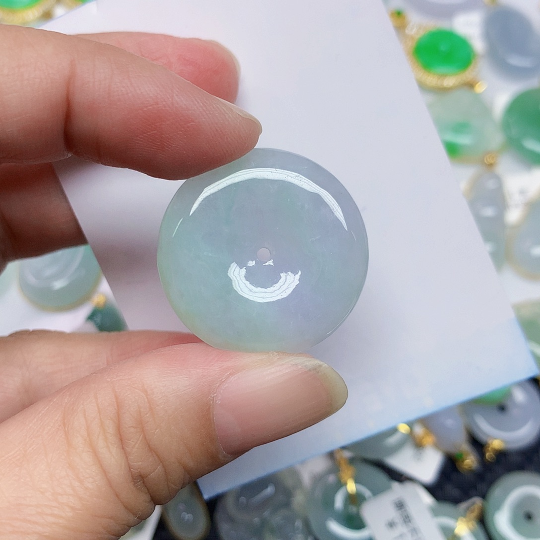 翡翠未镶嵌颈饰357774